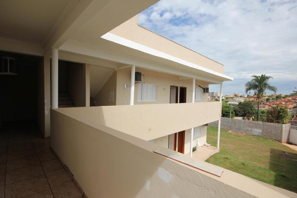 Pousada Flor De Lis Olimpia Exterior photo